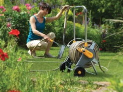 Hozelock 2436 60m Metal Pro Hose Cart & 30m Of 12.5mm Hose 5 Hozelock 2436 60m Metal Pro Hose Cart & 30m Of 12.5mm Hose -Hozelock HOZ2436 B