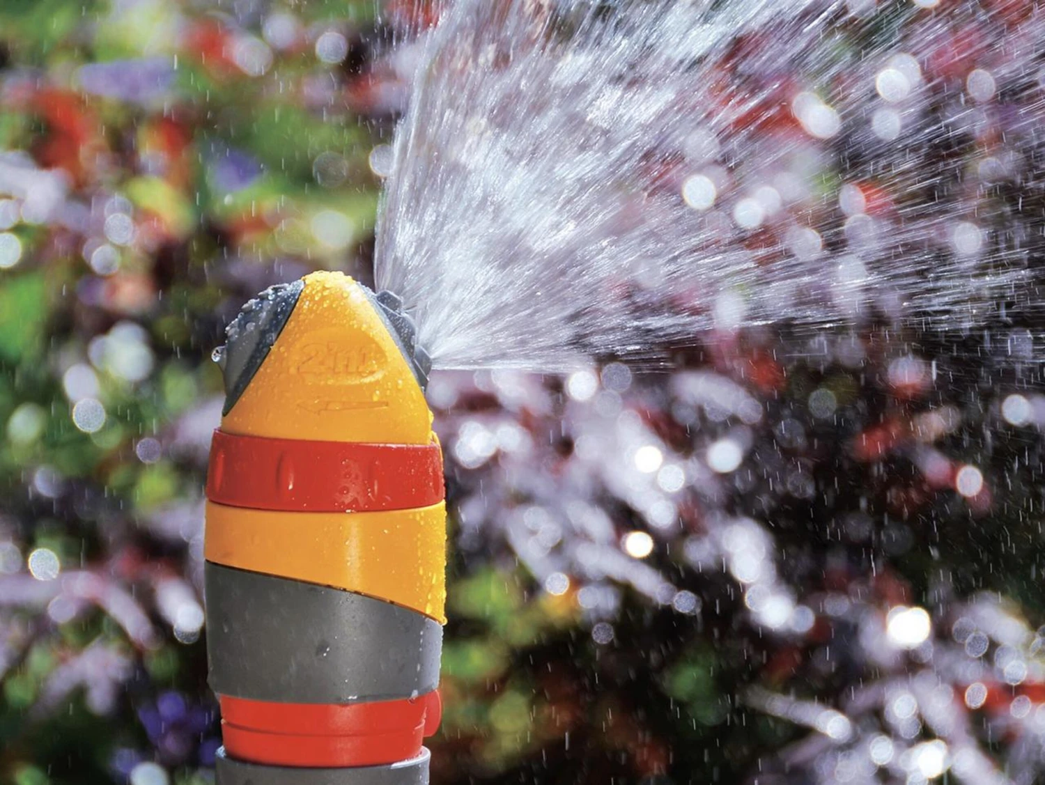 Hozelock 2335 Round Sprinkler Pro 314 Sq M 2n1 1 Hozelock 2335 Round Sprinkler Pro 314 Sq M 2n1