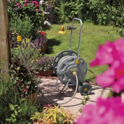 Hozelock Hose Connection Set - 6005 -Hozelock l Hose Connector Set Linking Extension Hozelock 6005 Lifestyle