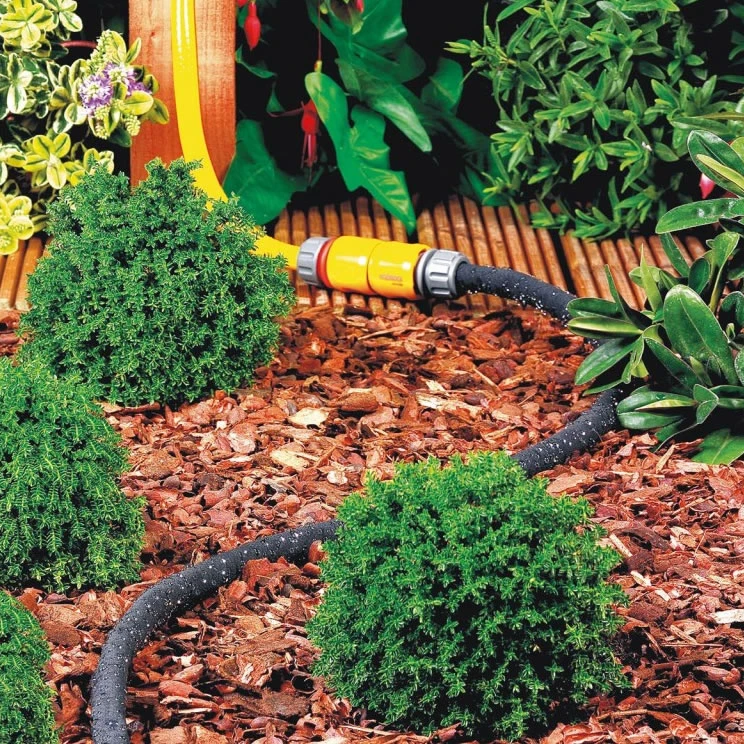 Hozelock Soaker Hose 10m - 6761 2 Hozelock Soaker Hose 10m - 6761 - Image 2