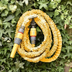 Hozelock Superhoze Expandable Garden Hose - 15m -Hozelock superhoze lifestyle 1